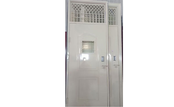 陇县学校教室门