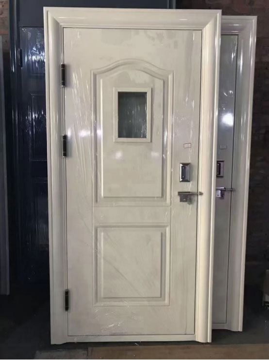 陇县学校教室门 陇县学校教室门