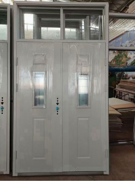 陇县学校教室门