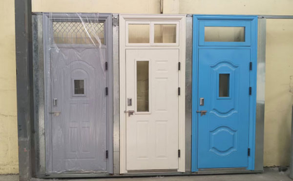 陇县学校教室门