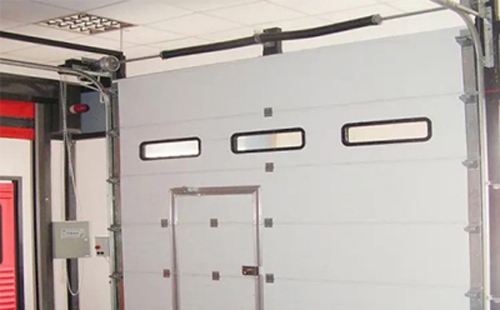 陇县工业提升门的安装方法