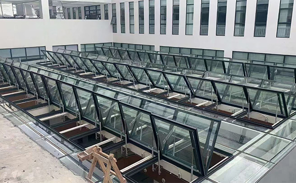 百安科技有限公司近期陇县排烟窗项目案例分享 百安科技有限公司近期陇县排烟窗项目案例分享